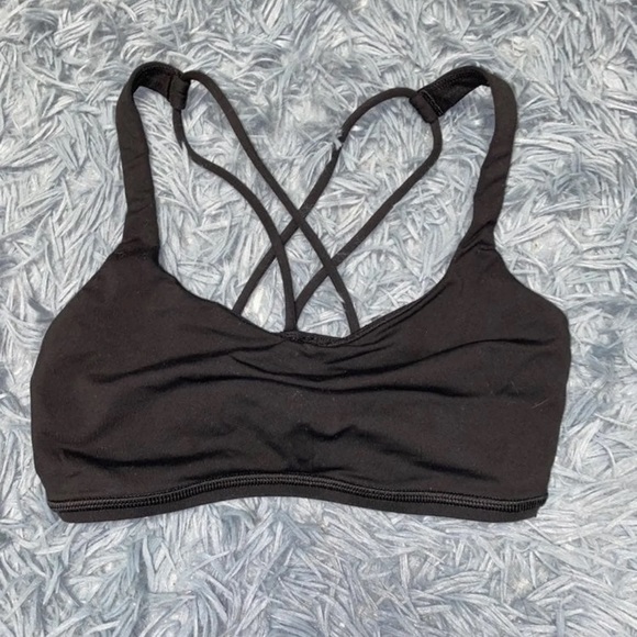lululemon athletica Other - lululemon free to be sports bra